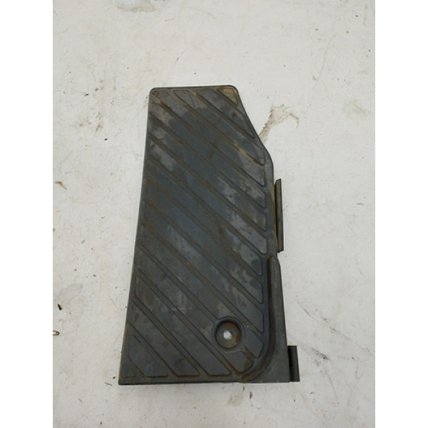 Suporte Apoio Do Pé Audi A3 2001 Cód 8l1864777a