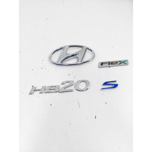 Kit Emblemas Tampa Traseira Hyundai Hb20