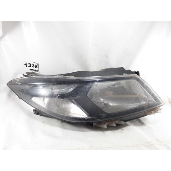 Farol Direito Chevrolet Onix  *com Detahes*