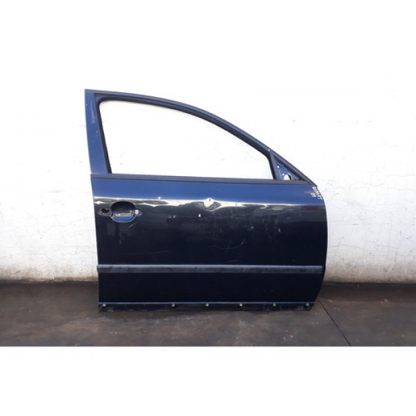 Porta Dianteira Direita Volkswagen Passat 99 (com Detalhe)